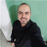 Musico con enfasis en musicas tradicionales y populares